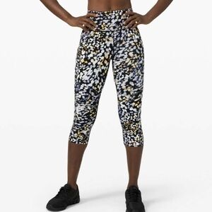 LULULEMON Fast And Free Crop II Leggings 19" Size 6